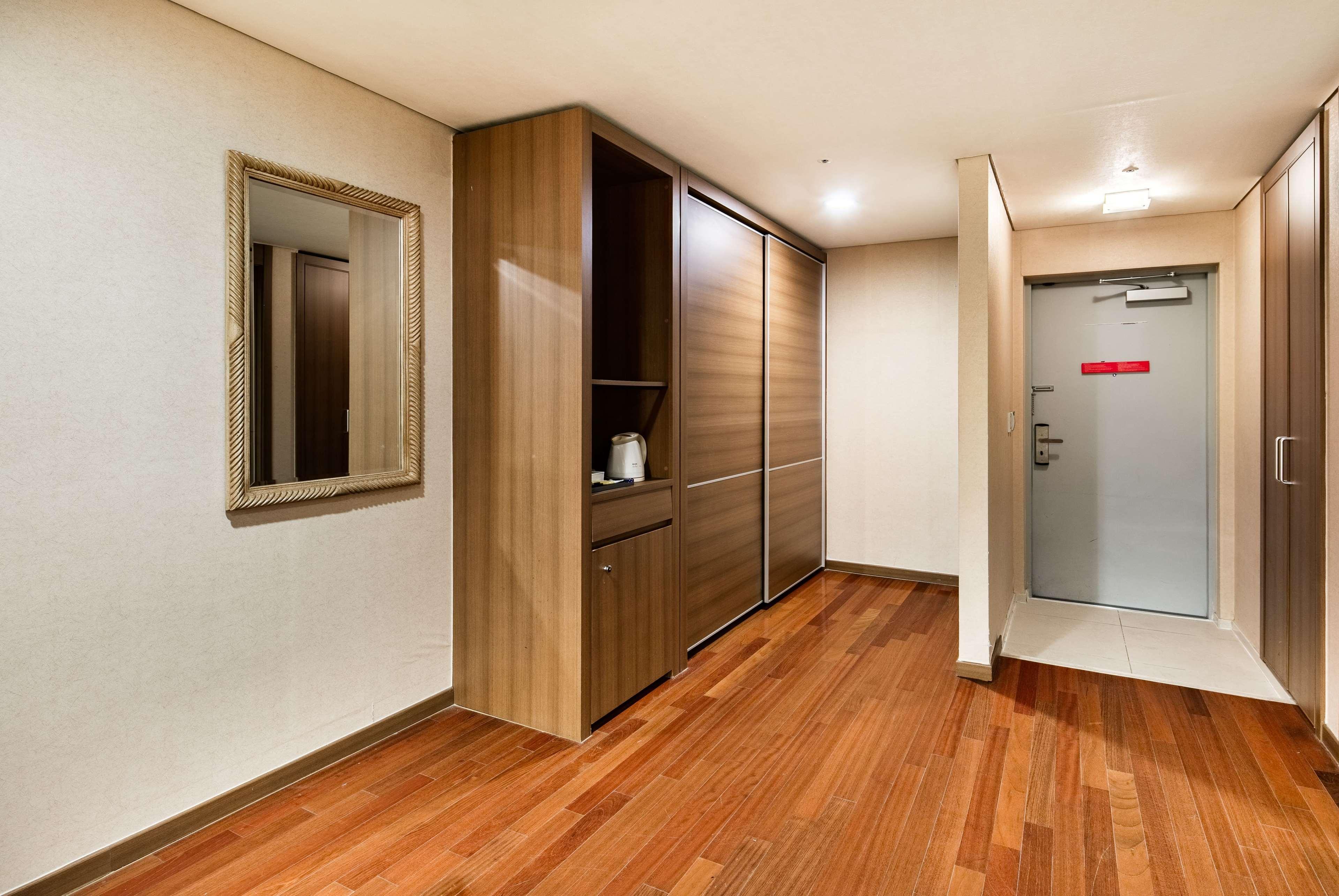 Ramada Hotel&Suites Seoul Namdaemun Seul Exterior foto
