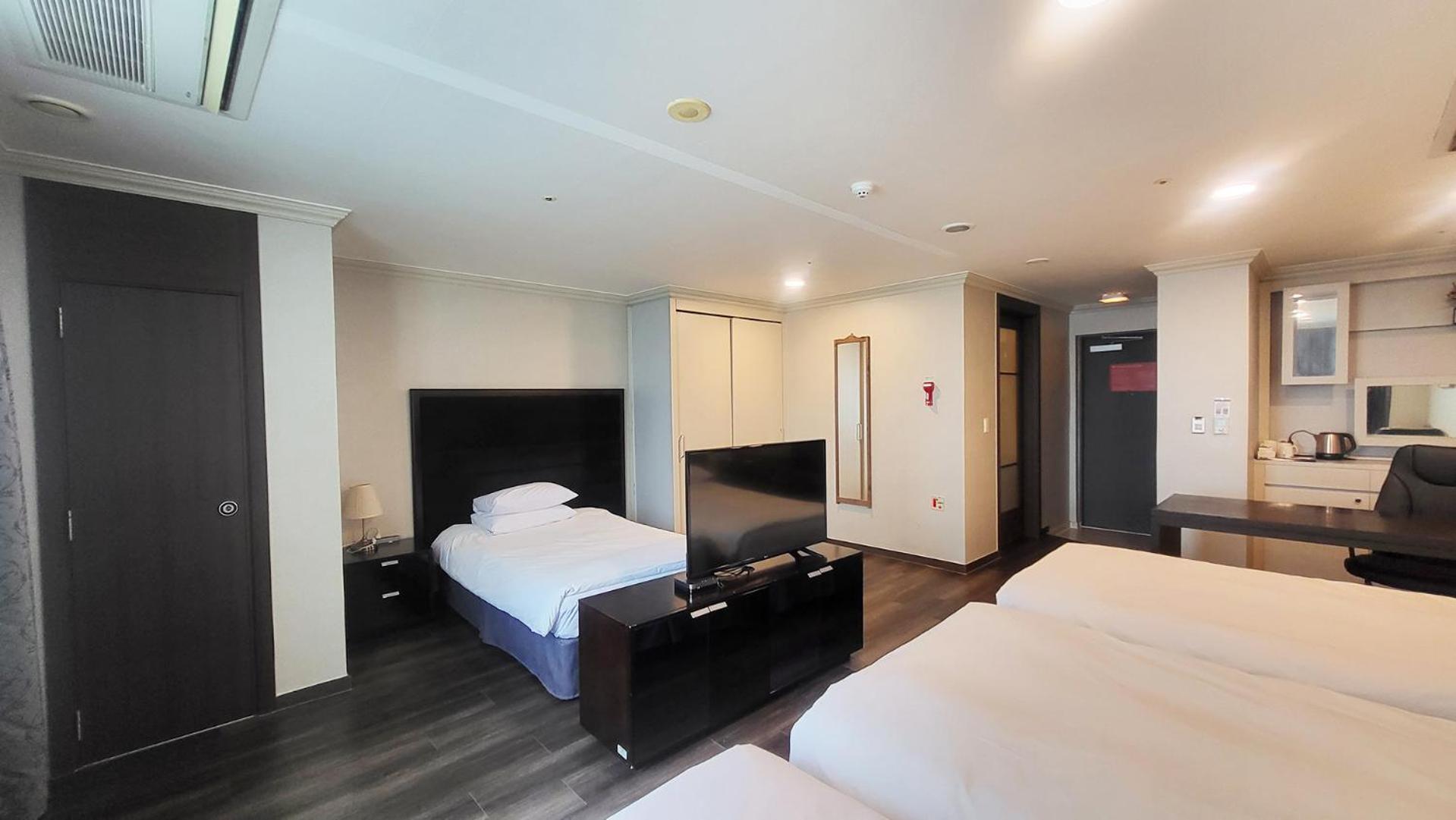 Ramada Hotel&Suites Seoul Namdaemun Seul Exterior foto